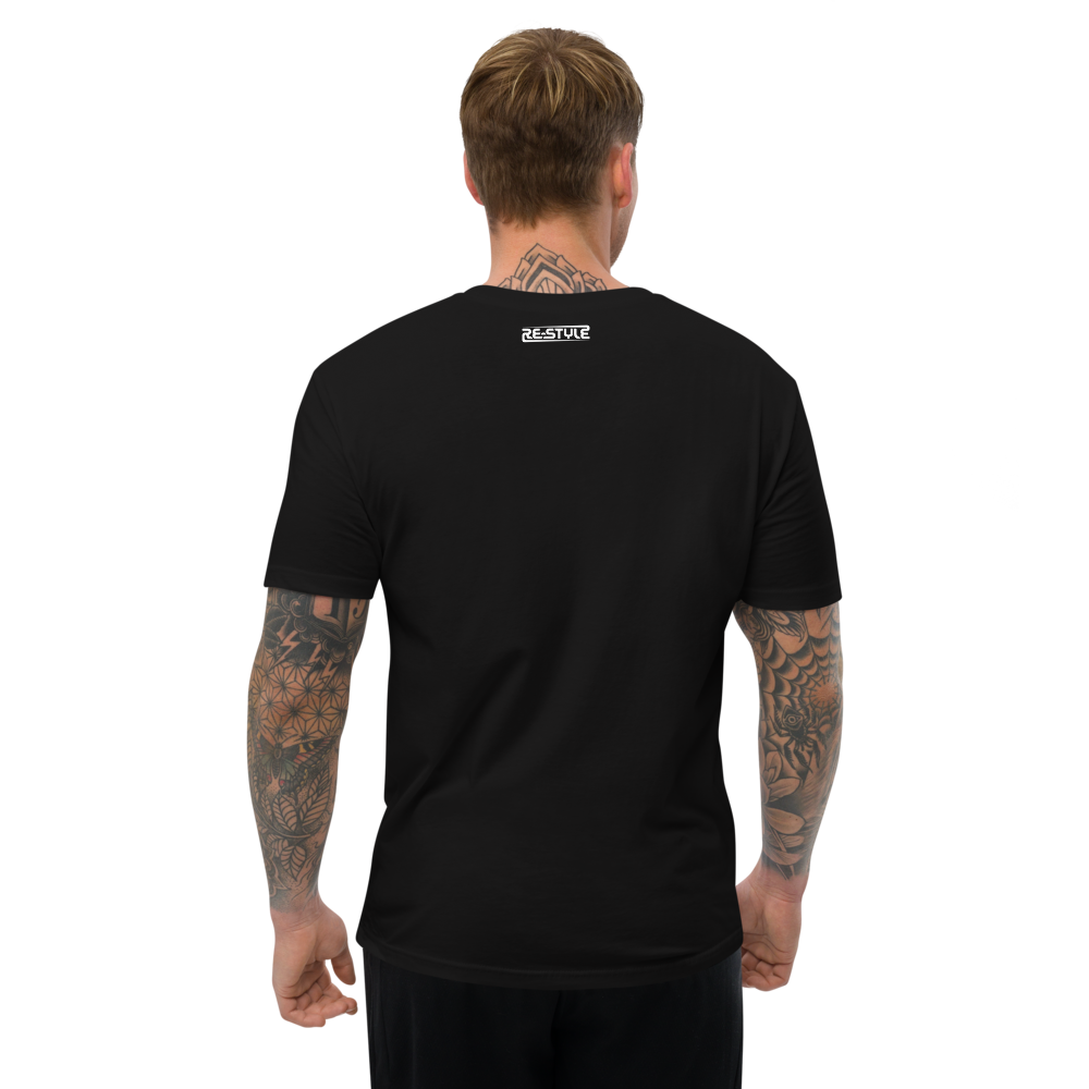 Essential Fitted Tee in Black